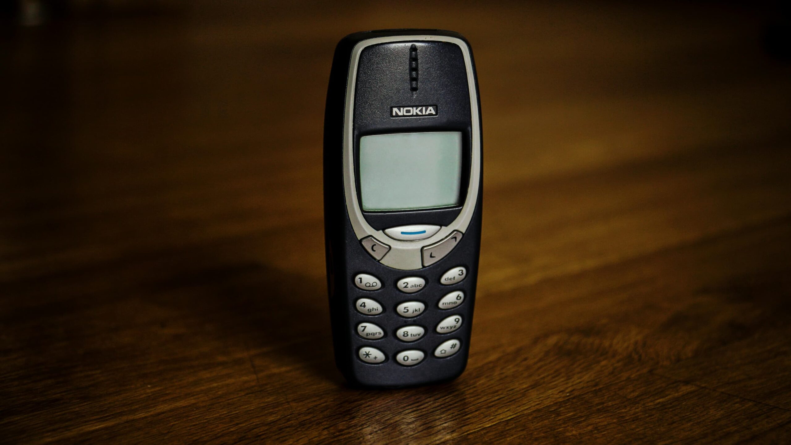 vintage nokia cell phone